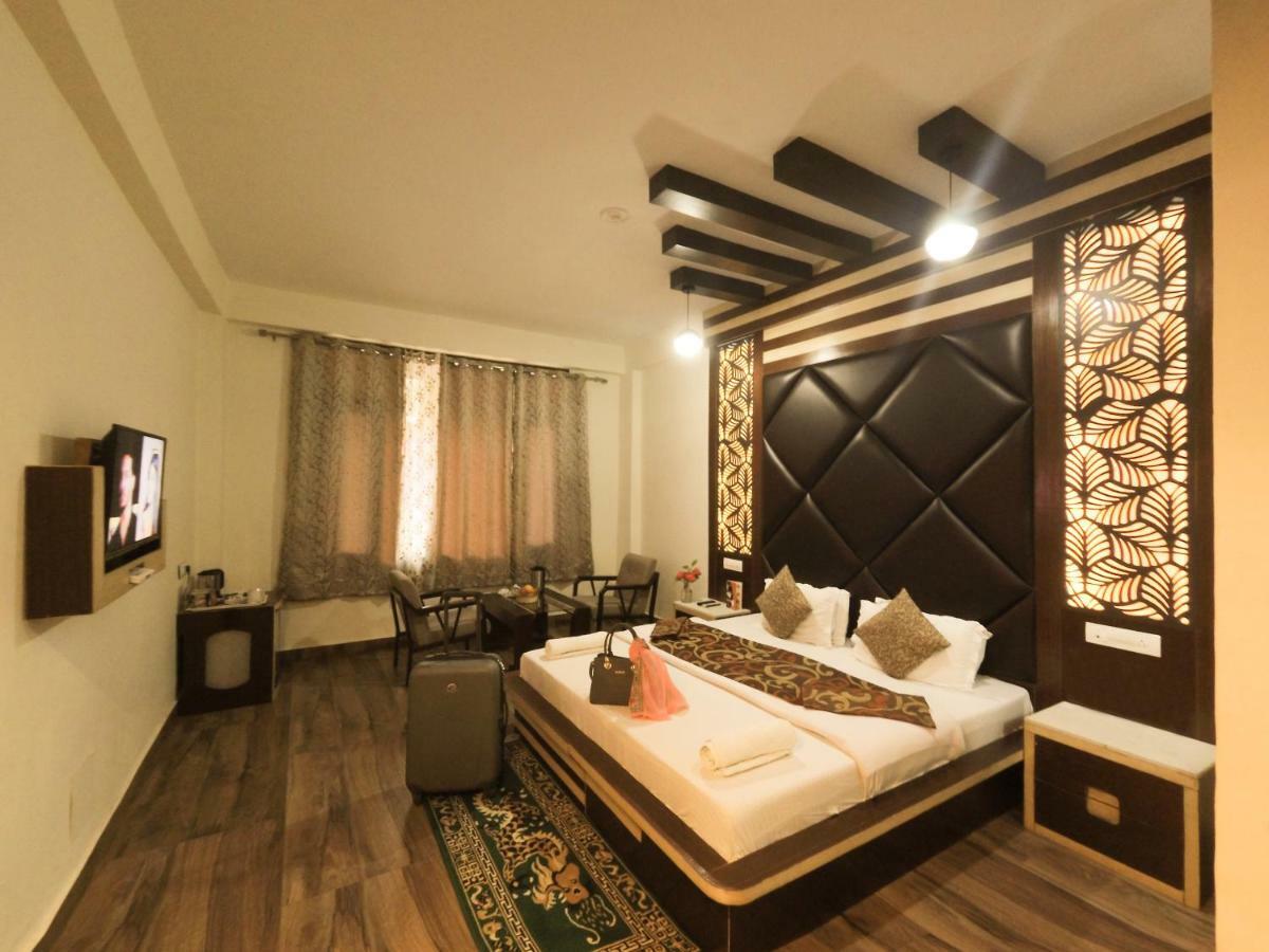 Hill House Manali -A Home In Mountains Екстериор снимка